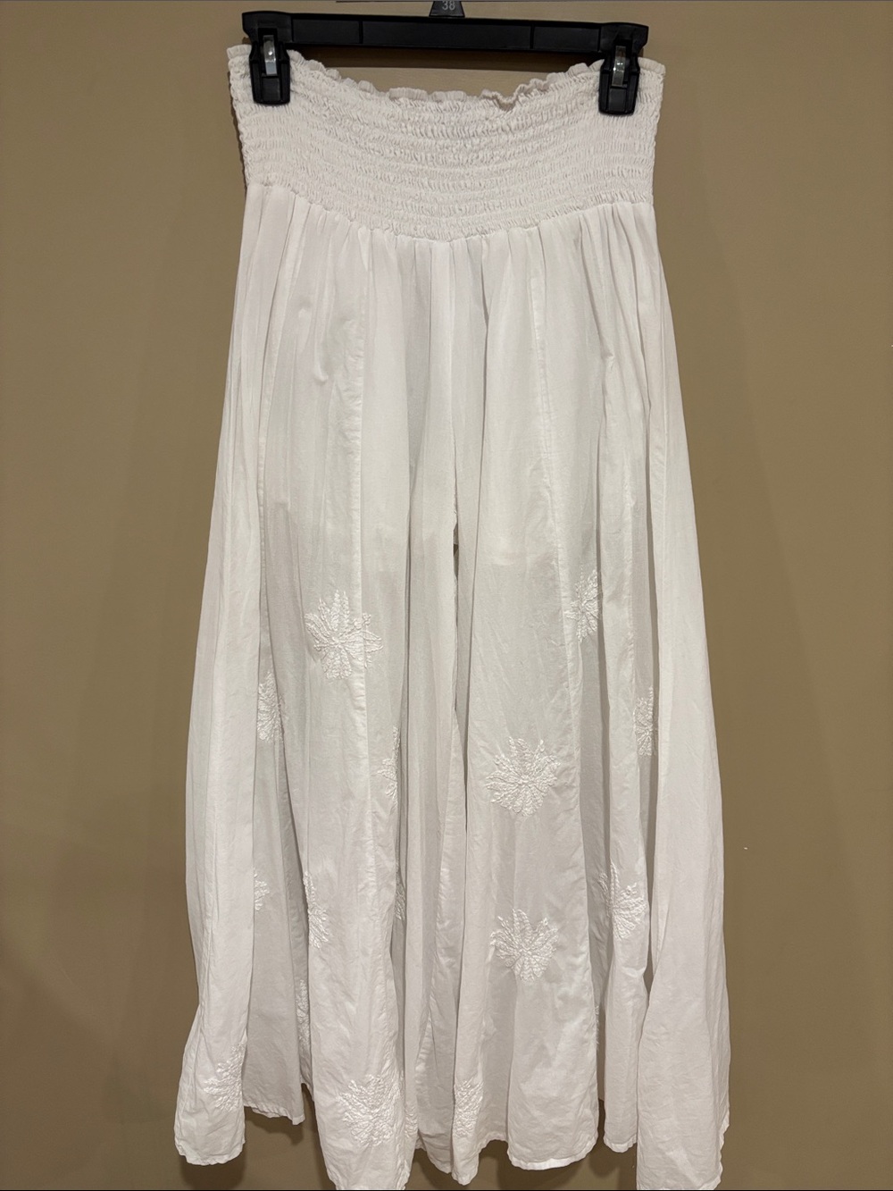 Vintage India white embroidered wide leg oants